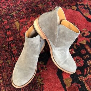 Kork-Ease Taupe Suede Bootie, sz 7.5
